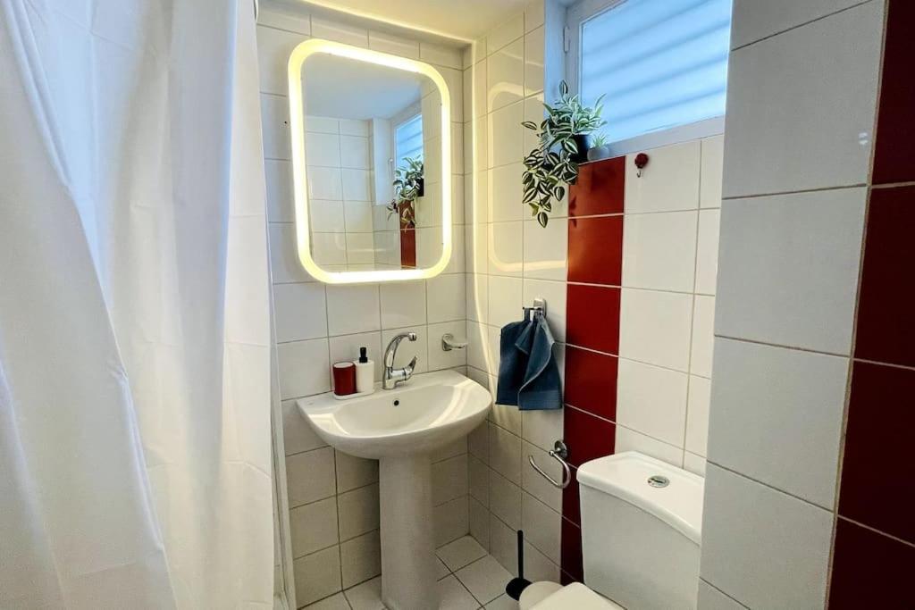 Appartamento Cybele Apt Downtown Volos Esterno foto